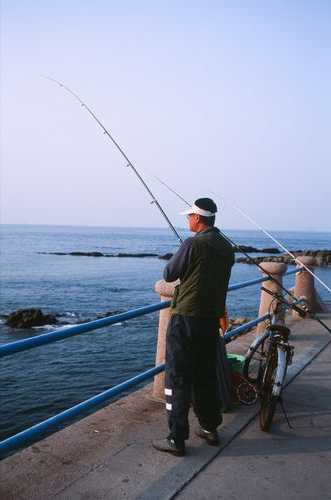 海南散步钓鱼怎么样，海南海边钓鱼哪最好的地方