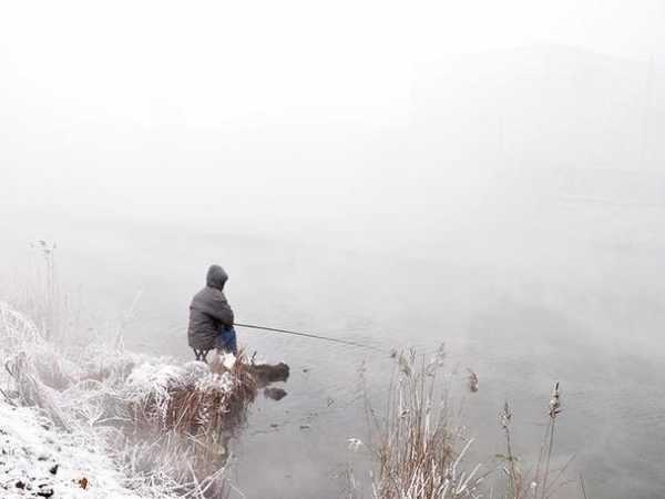 冬天出门钓鱼怎么样，冬天适合去钓鱼吗