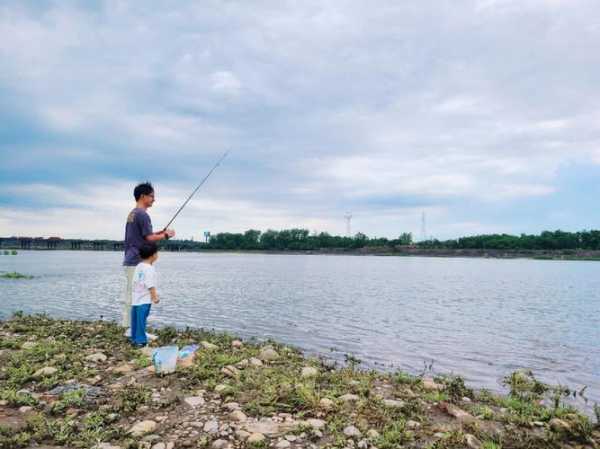 新津白果钓鱼怎么样，白果大桥野钓！